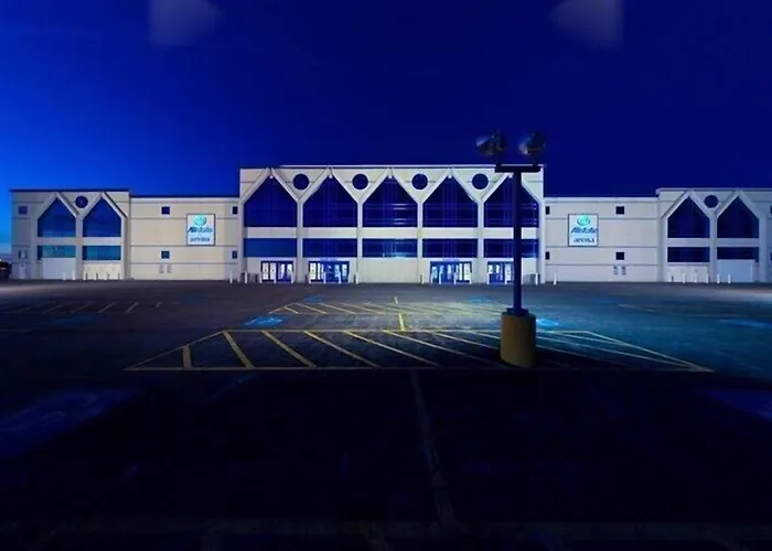 By Oyo O'hare Airport Chicago Des Plaines