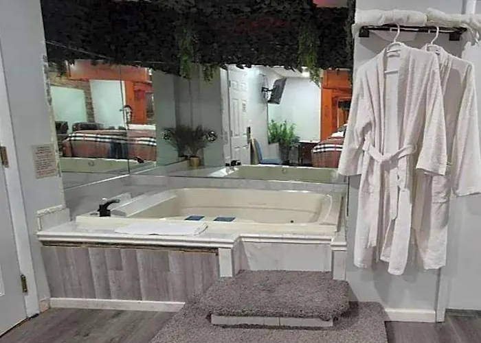 By Oyo O'hare Airport Chicago 2* Des Plaines